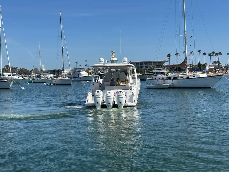 Slide: The Image of Azimut 40 Verve 2019 - 3