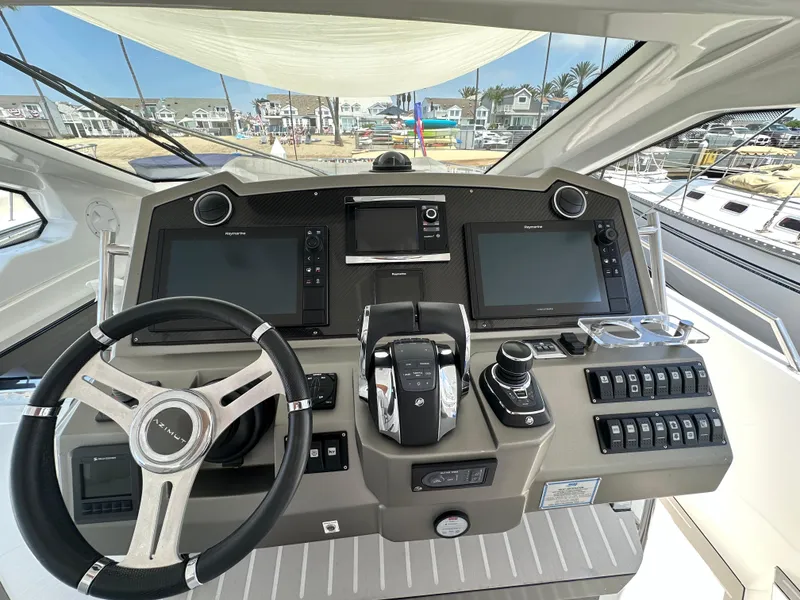 Slide: The Image of Azimut 40 Verve 2019 - 45