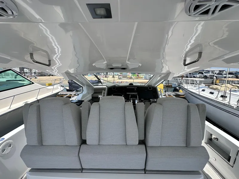 Slide: The Image of Azimut 40 Verve 2019 - 58