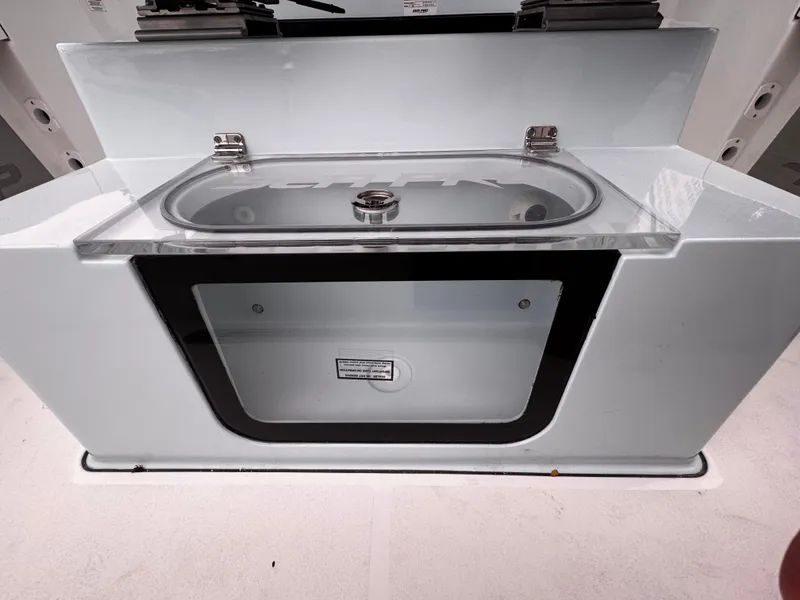 Slide: The Image of Sea Pro 245 FLX 2025 - 85