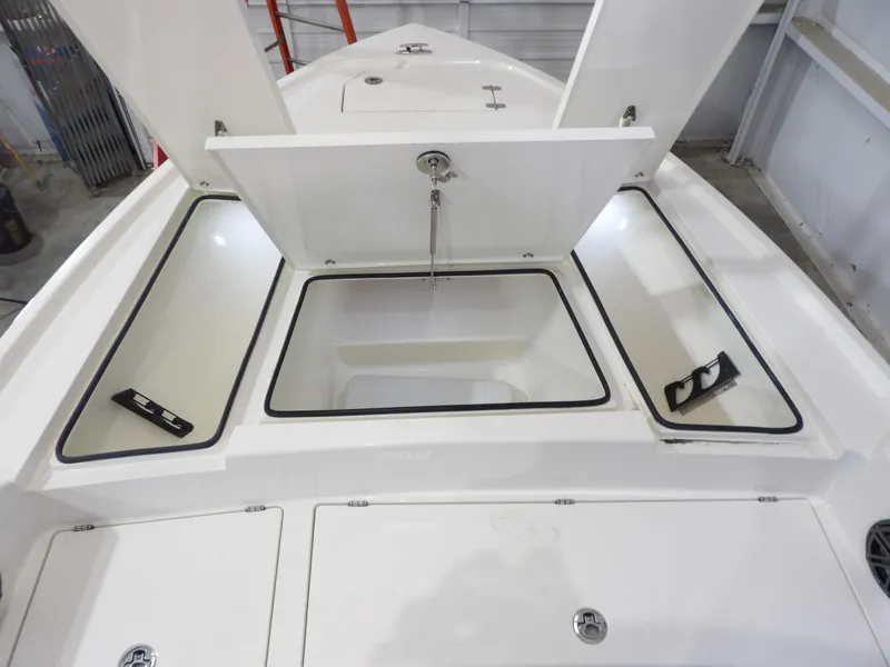 Slide: The Image of Pathfinder 2500 Hybrid 2025 - 21