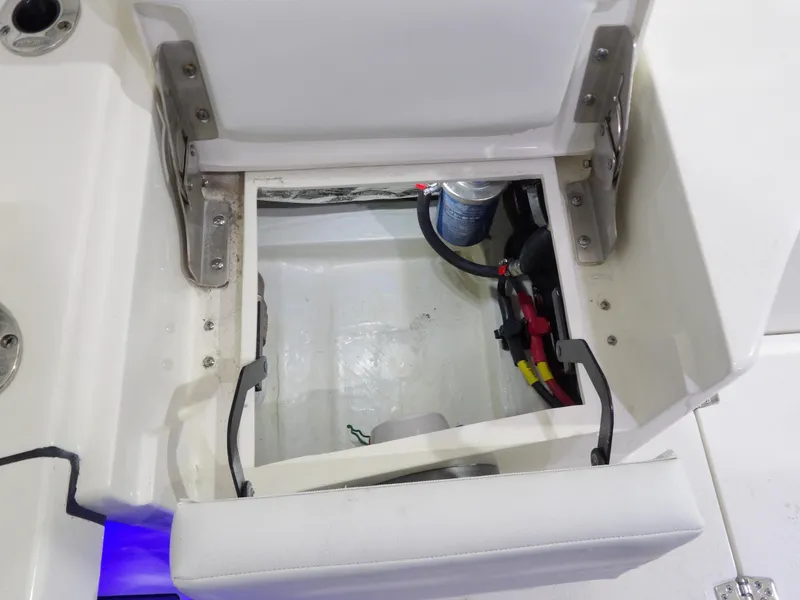 Slide: The Image of Pathfinder 2500 Hybrid 2025 - 28