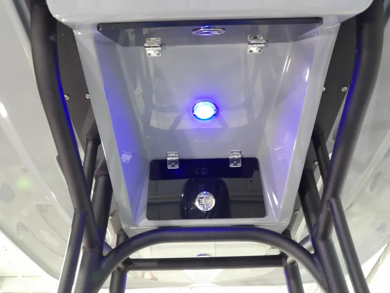 Slide: The Image of Pathfinder 2500 Hybrid 2025 - 32