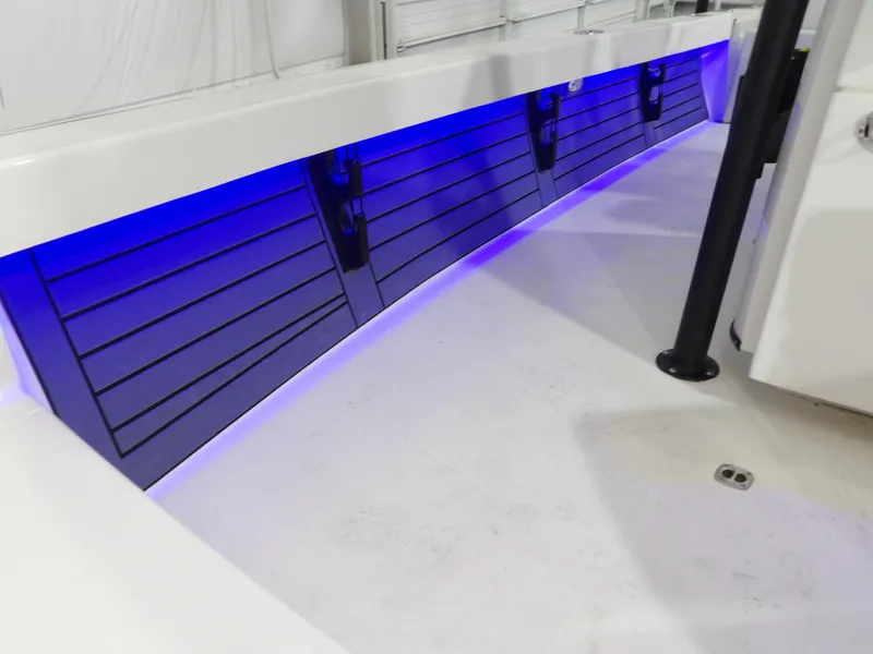 Slide: The Image of Pathfinder 2500 Hybrid 2025 - 35