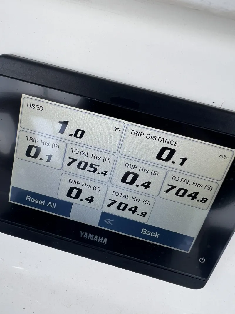 Slide: The Image of Yamaha display showing trip data for 2021 Contender 39 ST boat. - 22