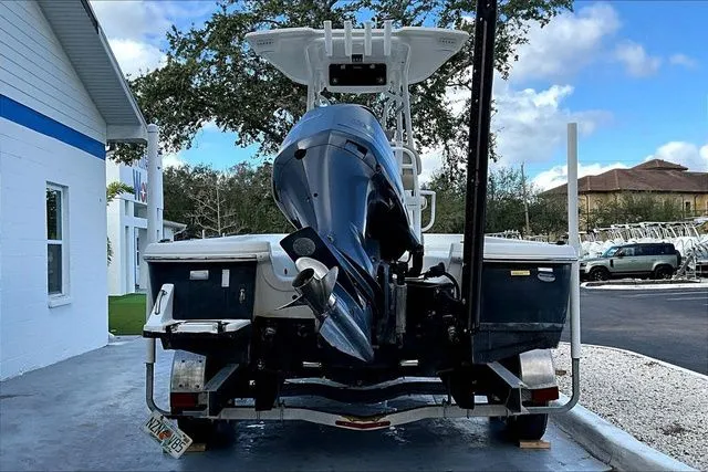 Slide: The Image of NauticStar 244 XTS 2015 - 4