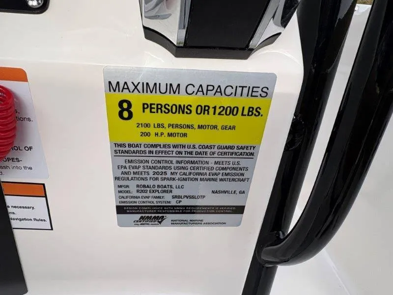 Slide: The Image of Capacity label on 2025 Robalo 202 EXPLORER boat, max 8 persons or 1200 lbs. - 42