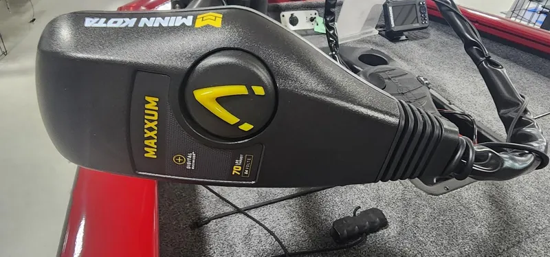 Slide: The Image of Minn Kota Maxxum trolling motor on 2025 Tracker Pro Team 190 boat. - 3
