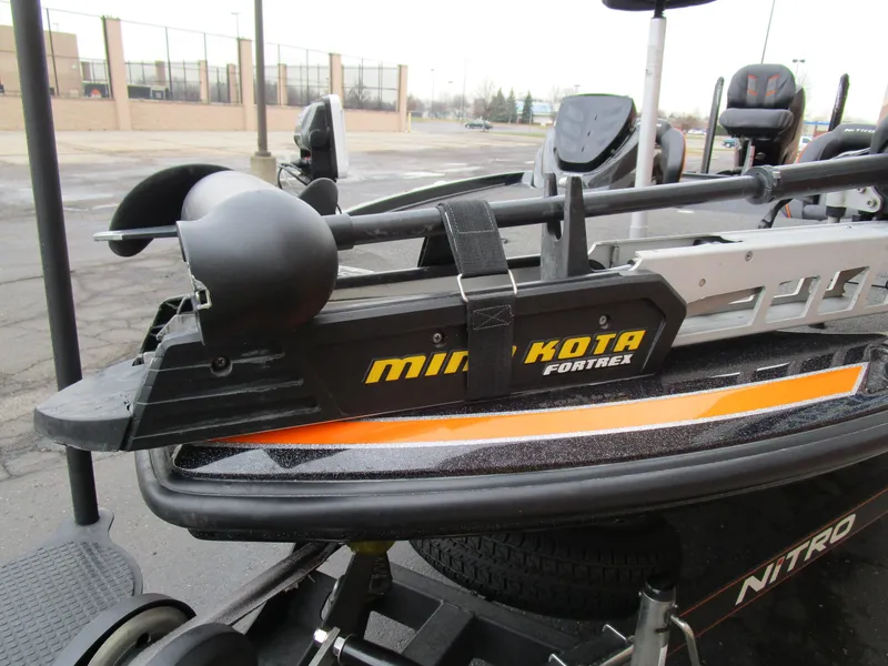Slide: The Image of 2017 Nitro Z20 Z-Pro boat with Minn Kota Fortrex trolling motor. - 11