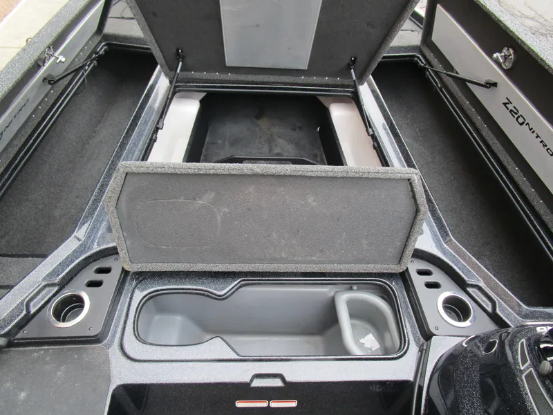Slide: The Image of 2017 Nitro Z20 Z-Pro High Performance boat storage compartments and seating area. - 17