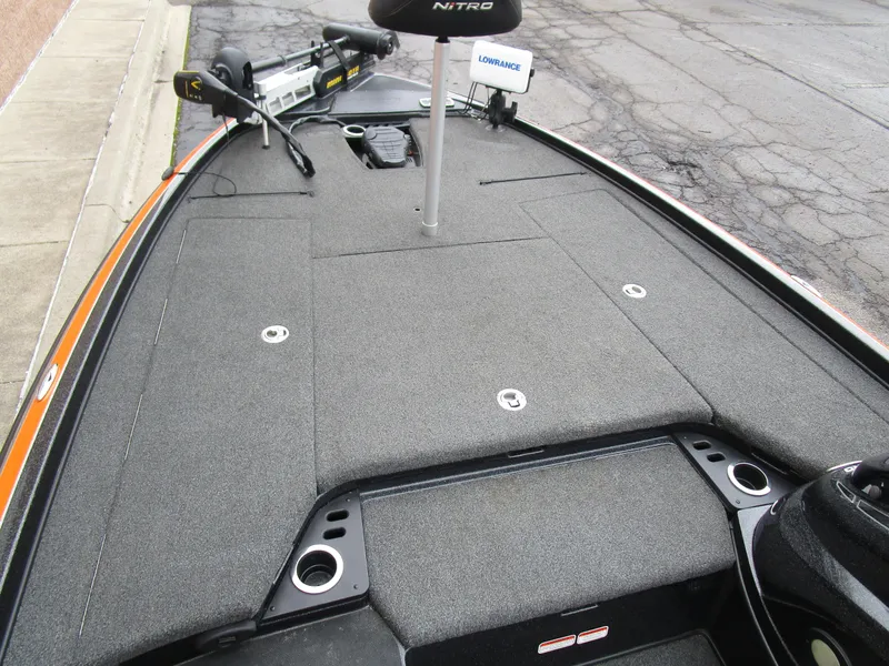 Slide: The Image of 2017 Nitro Z20 Z-Pro High Performance boat deck with fishing equipment. - 19