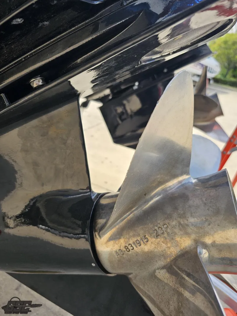 Slide: The Image of Close-up of a 2005 Formula 292 FASTech boat propeller. - 33