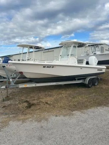 Slide: The Image of Everglades 243 Center Console 2014 - 5