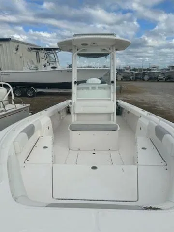 Slide: The Image of Everglades 243 Center Console 2014 - 7