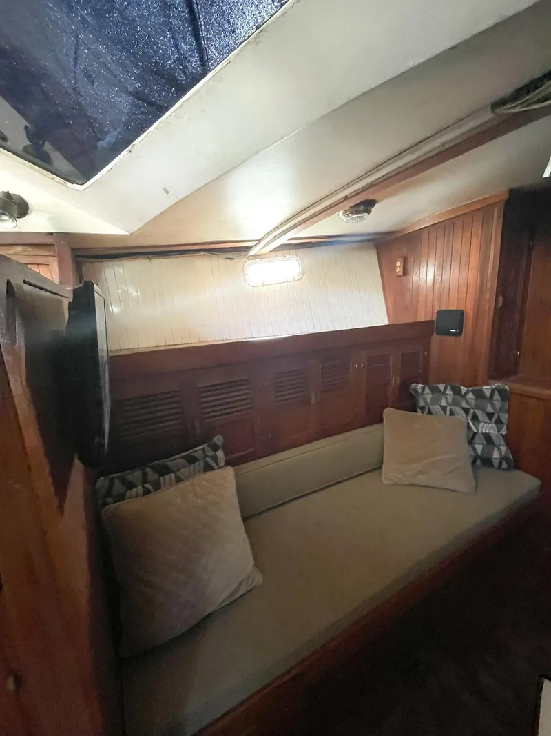 Slide: The Image of Hardin 45 1979 - 31