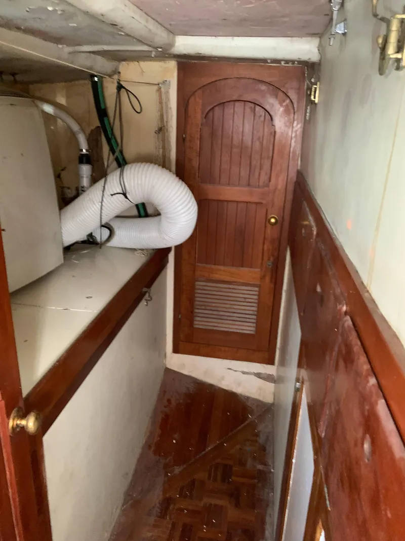 Slide: The Image of Hardin 45 1979 - 7