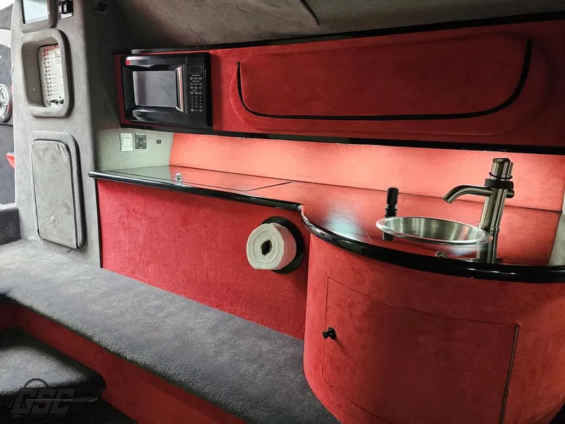 Slide: The Image of Outerlimits 52 SL 2010 - 100