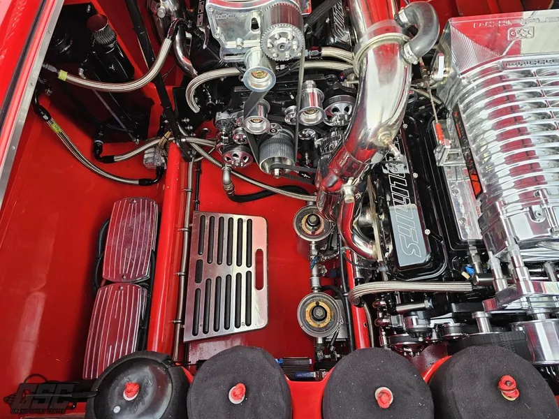 Slide: The Image of Outerlimits 52 SL 2010 - 120