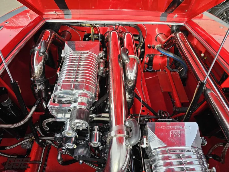 Slide: The Image of Outerlimits 52 SL 2010 - 121