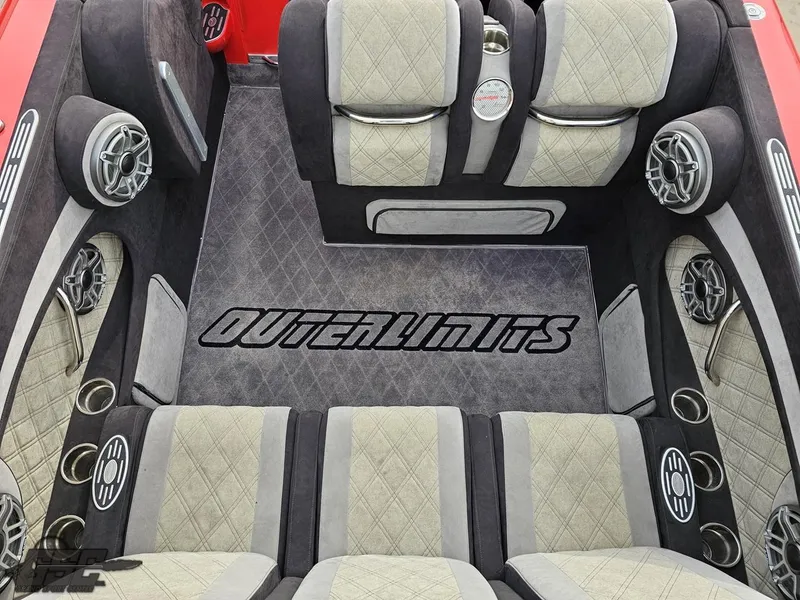 Slide: The Image of Outerlimits 52 SL 2010 - 57