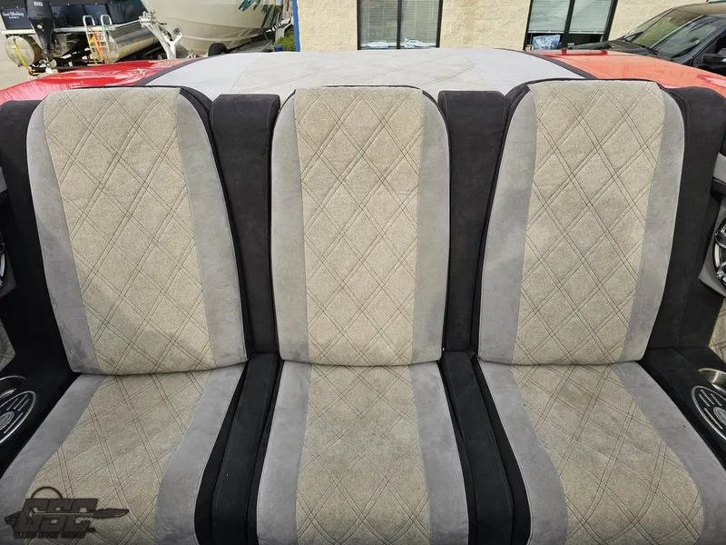 Slide: The Image of Outerlimits 52 SL 2010 - 65