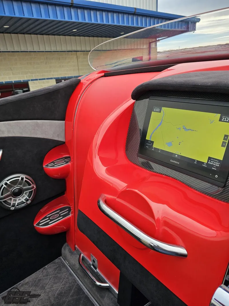 Slide: The Image of Outerlimits 52 SL 2010 - 80