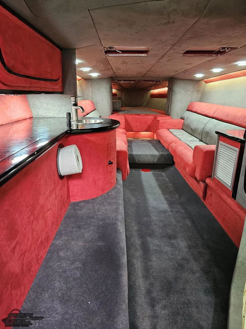 Slide: The Image of Outerlimits 52 SL 2010 - 97