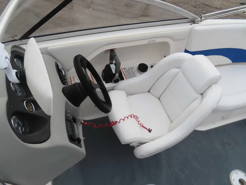 Slide: The Image of Yamaha SX230 2005 - 11