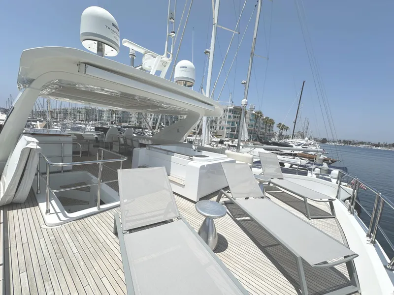 Slide: The Image of Luxurious 2015 Azimut 80 Flybridge yacht with spacious deck and sun loungers. - 46