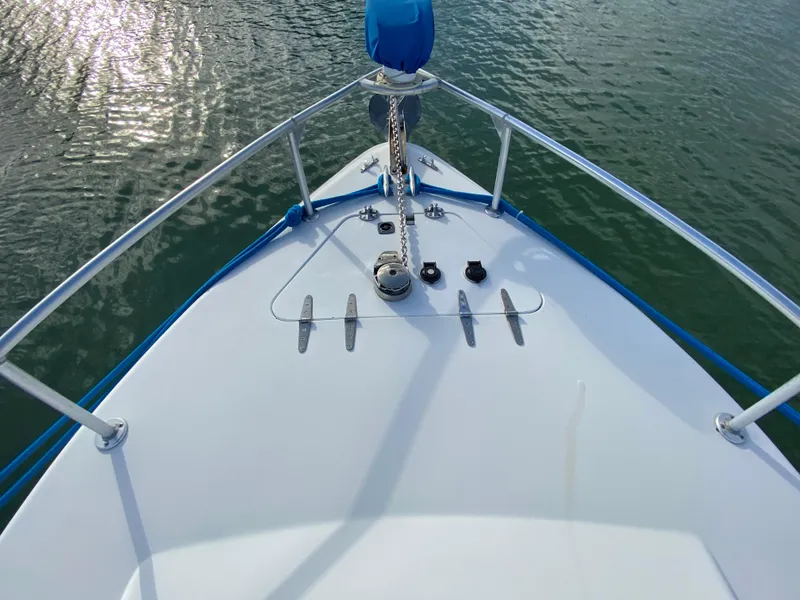 Slide: The Image of Contender Boats Inc 35 Express 1998 - 64