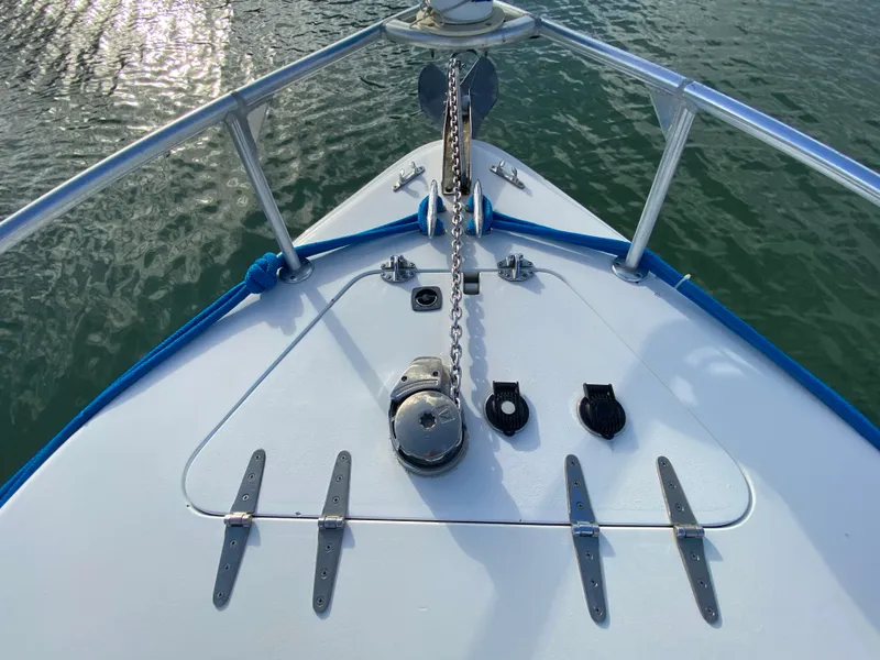 Slide: The Image of Contender Boats Inc 35 Express 1998 - 65