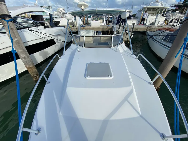 Slide: The Image of Contender Boats Inc 35 Express 1998 - 67