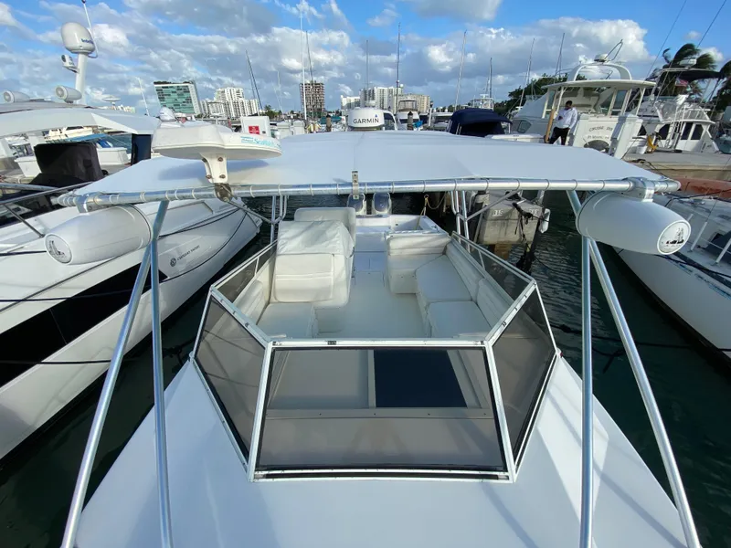 Slide: The Image of Contender Boats Inc 35 Express 1998 - 68