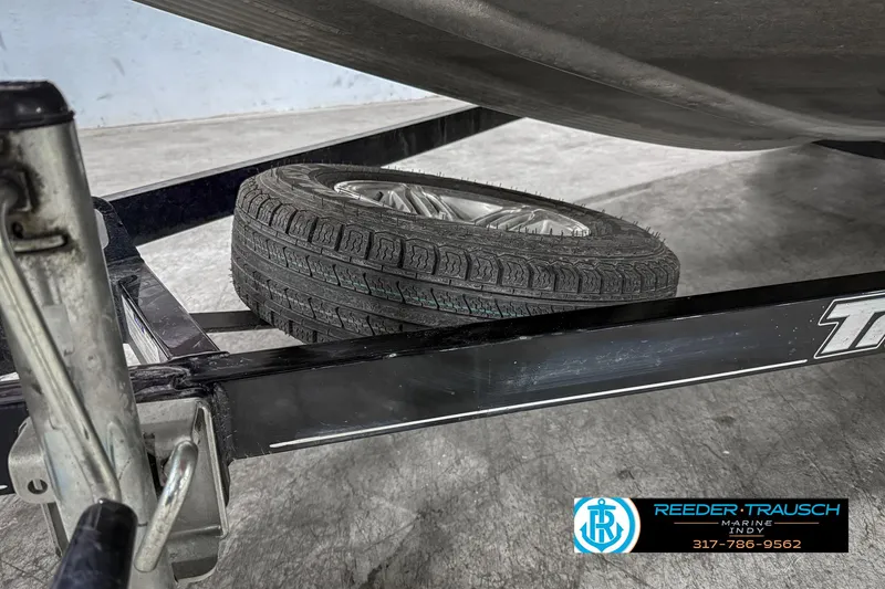 Slide: The Image of Triton 18 TX 2018 - 56