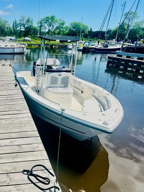 Slide: The Image of Mako 184 Center Console 2020 - 5