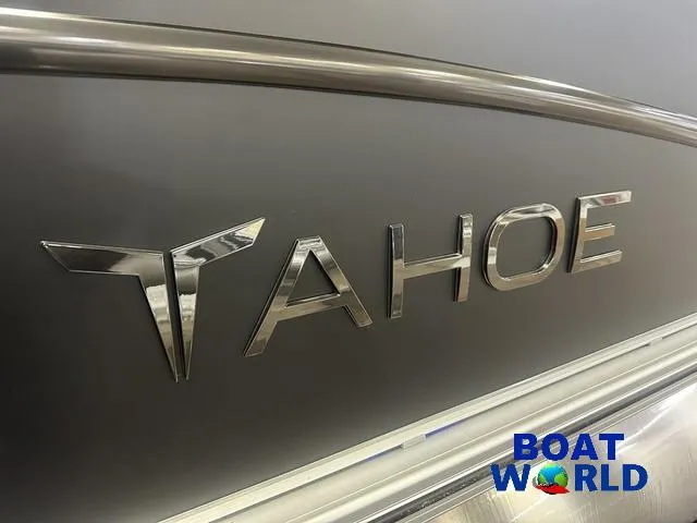 Slide: The Image of Tahoe Cascade 2385 Quad Lounge Shift SS Tritoon & Honda 2025 - 43