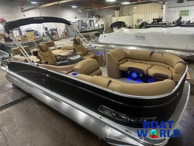 Slide: The Image of Tahoe Cascade 2385 Quad Lounge Shift SS Tritoon & Honda 2025 - 54