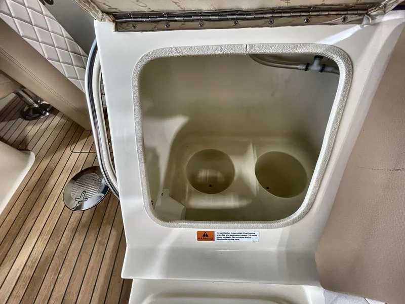 Slide: The Image of Chris-Craft Launch 27 Heritage Edition 2023 - 33