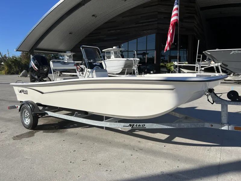 Slide: The Image of Mako Pro Skiff 17 CC 2025 - 18