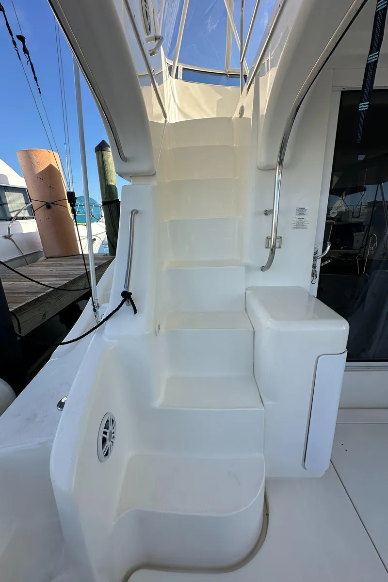 Slide: The Image of Staircase on 2007 Silverton 38 Convertible yacht, leading to upper deck. - 28