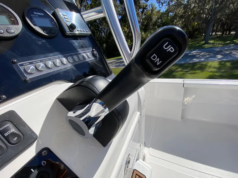 Slide: The Image of Tidewater 2400 Bay Max 2018 - 57