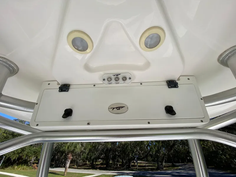 Slide: The Image of Tidewater 2400 Bay Max 2018 - 62