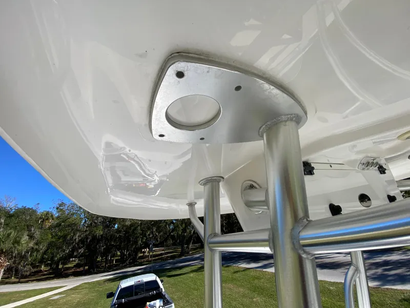 Slide: The Image of Tidewater 2400 Bay Max 2018 - 64