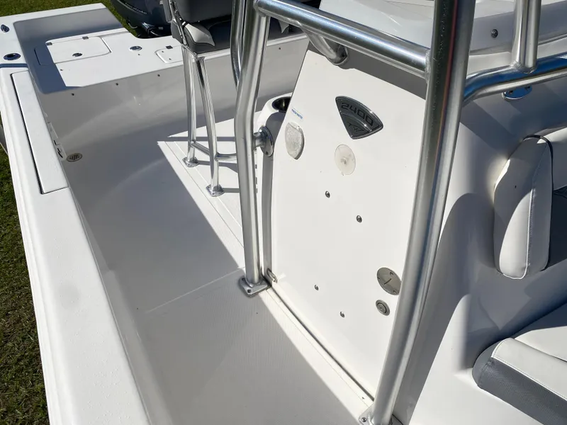 Slide: The Image of Tidewater 2400 Bay Max 2018 - 68