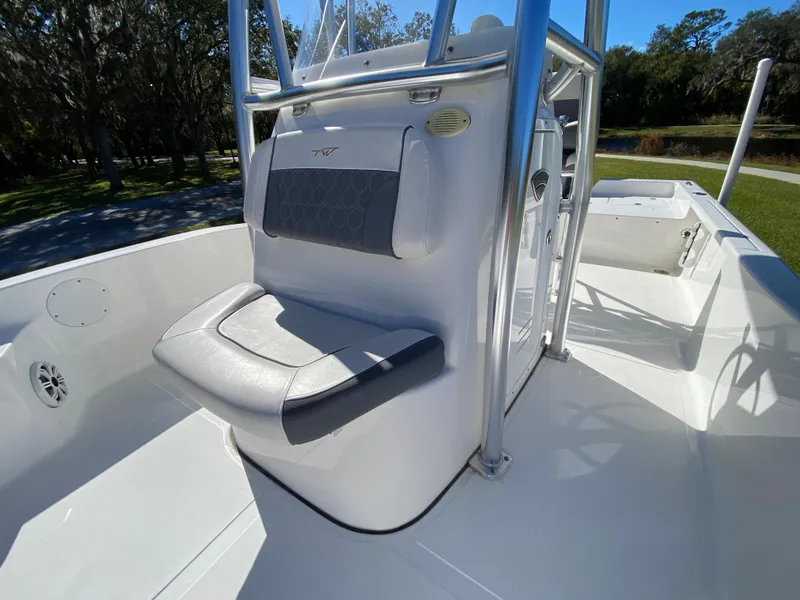 Slide: The Image of Tidewater 2400 Bay Max 2018 - 78