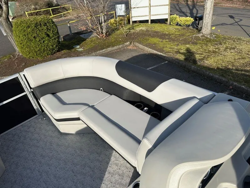 Slide: The Image of South Bay 224RS LE 2.75 2025 - 2