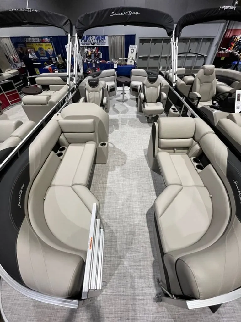 Slide: The Image of South Bay 224RS LE 2.75 2025 - 8