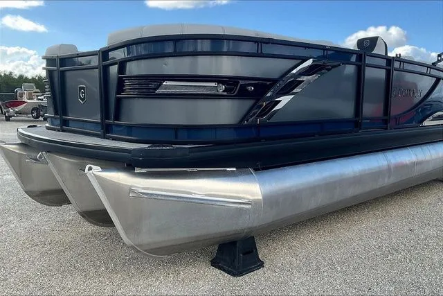 Slide: The Image of Godfrey Sanpan 2300 SBC 2023 - 10