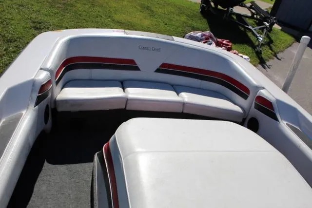 Slide: The Image of Correct Craft Ski Nautique 1995 - 9