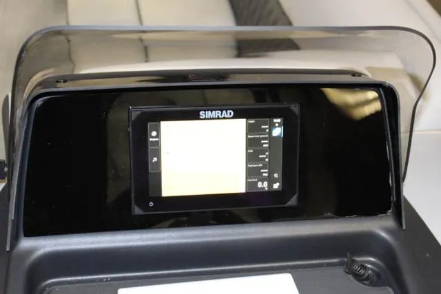 Slide: The Image of Simrad display on 2024 Harris Sunliner 250 SLDH boat dashboard. - 16